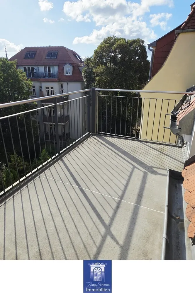 2 Zimmer Wohnung mit 67 m² in Dresden – Bild 2