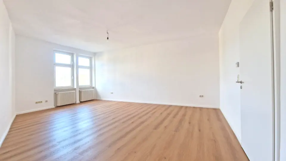 4 Zimmer Wohnung mit 130 m² in Bayreuth – Bild 2