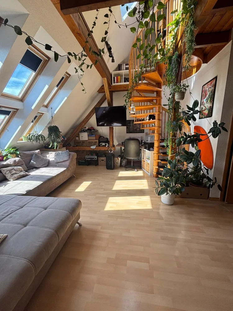 2 Zimmer Wohnung mit 65 m² in Erfurt – Bild 1
