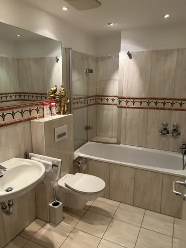 2 Zimmer Wohnung mit 55 m² in Köln – Bild 5