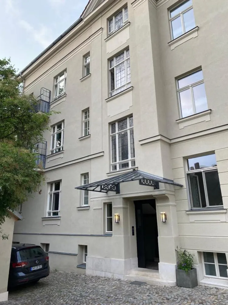 7 Zimmer Wohnung mit 224 m² in Weimar – Bild 3