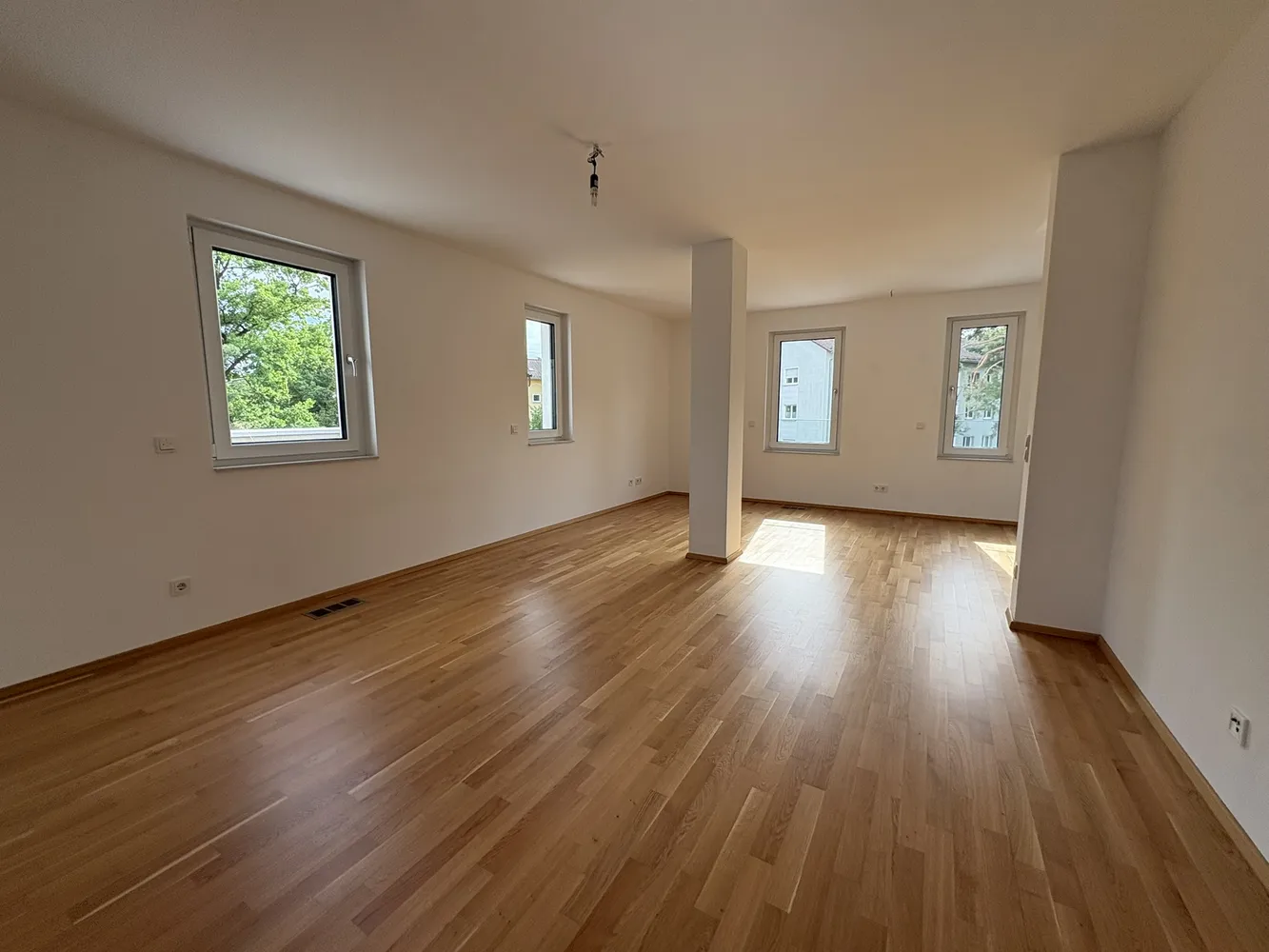 3 Zimmer Wohnung mit 85 m² in Erlangen – Bild 2