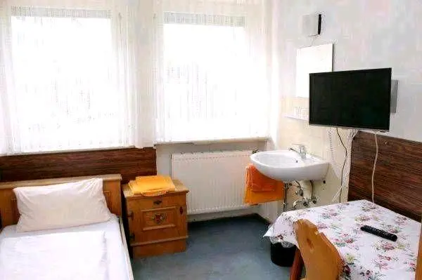 WG-Zimmer mit 20 m² in Stuttgart – Bild 4