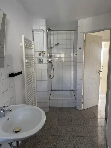 2 Zimmer Wohnung mit 63 m² in Saarbrücken – Bild 5
