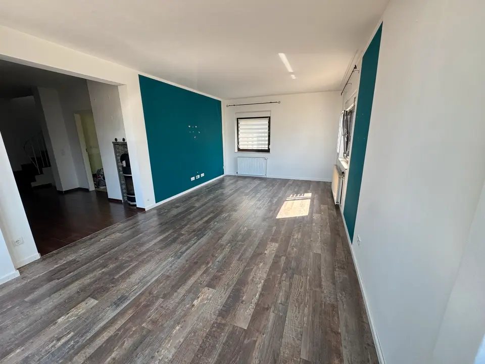 10 Zimmer Wohnung mit 200 m² in Hannover – Bild 1