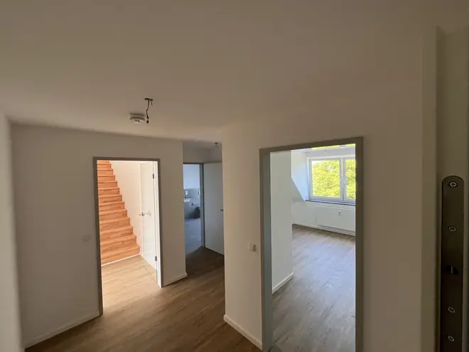 3 Zimmer Wohnung mit 134 m² in Bonn – Bild 2