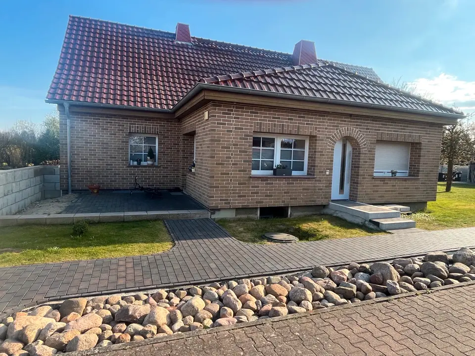 5 Zimmer Haus mit 120 m² in Frankfurt (Oder) – Bild 1