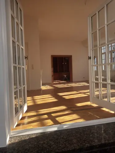 4 Zimmer Wohnung mit 170 m² in Mönchengladbach – Bild 2
