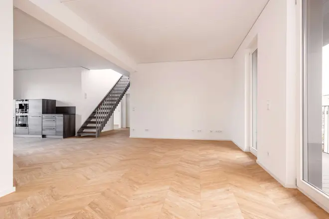 3 Zimmer Wohnung mit 150 m² in Berlin – Bild 1