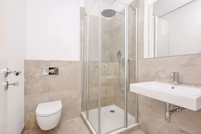 3 Zimmer Wohnung mit 150 m² in Berlin – Bild 3