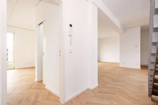 3 Zimmer Wohnung mit 150 m² in Berlin – Bild 6