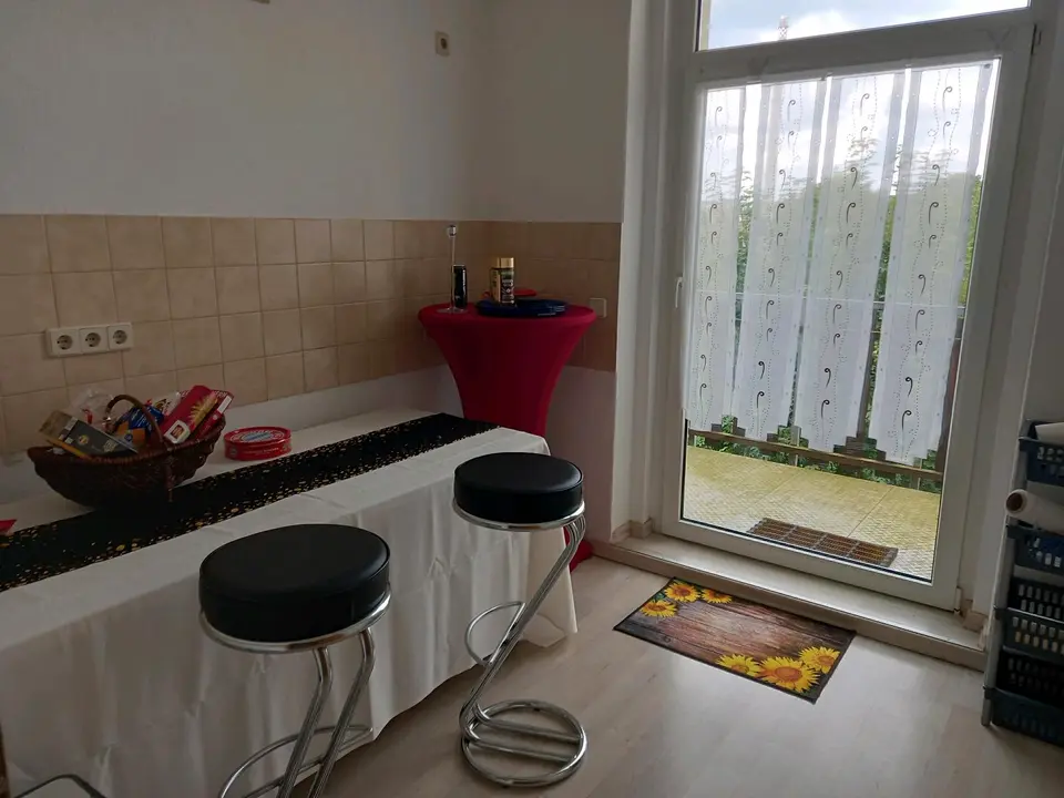 2 Zimmer Wohnung mit 37 m² in Plauen – Bild 2