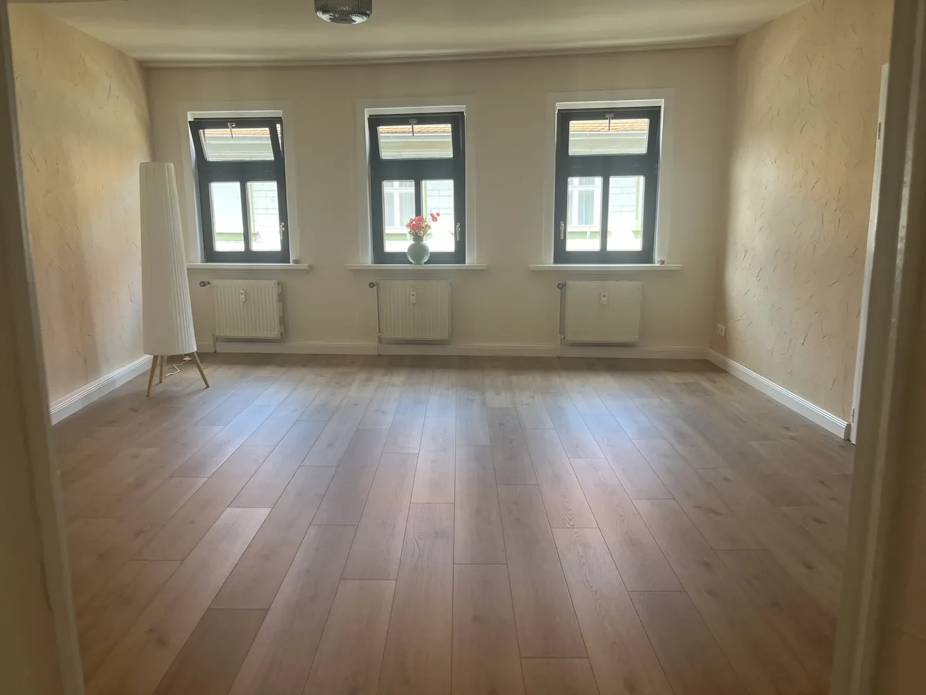 2 Zimmer Wohnung mit 74 m² in Erfurt – Bild 3