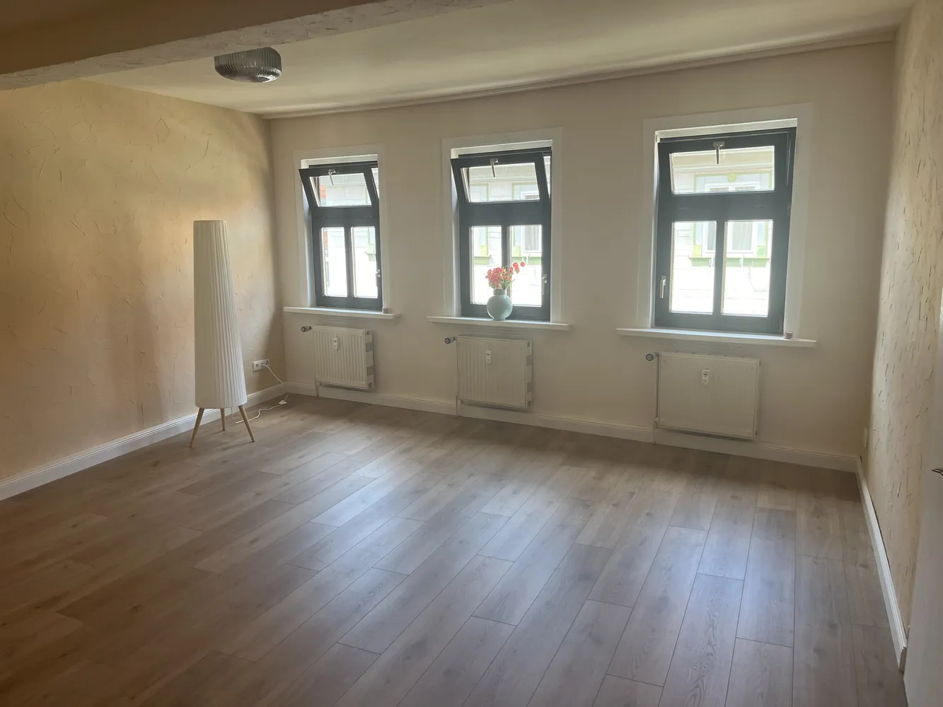 2 Zimmer Wohnung mit 74 m² in Erfurt – Bild 4