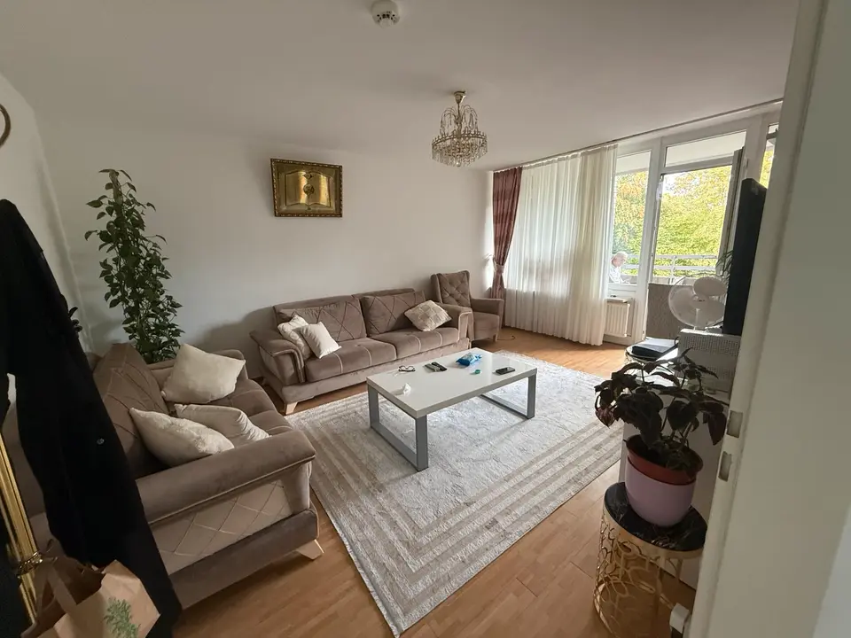 3 Zimmer Wohnung mit 93 m² in Mönchengladbach – Bild 1
