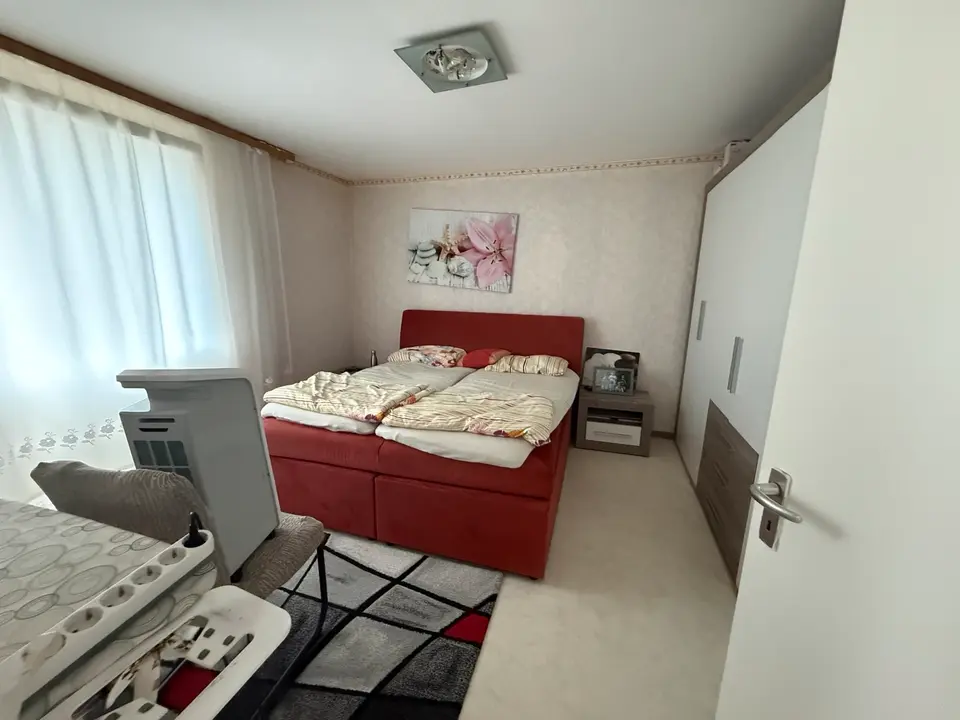 3 Zimmer Wohnung mit 93 m² in Mönchengladbach – Bild 3