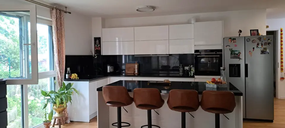 4 Zimmer Wohnung mit 99 m² in Backnang – Bild 2