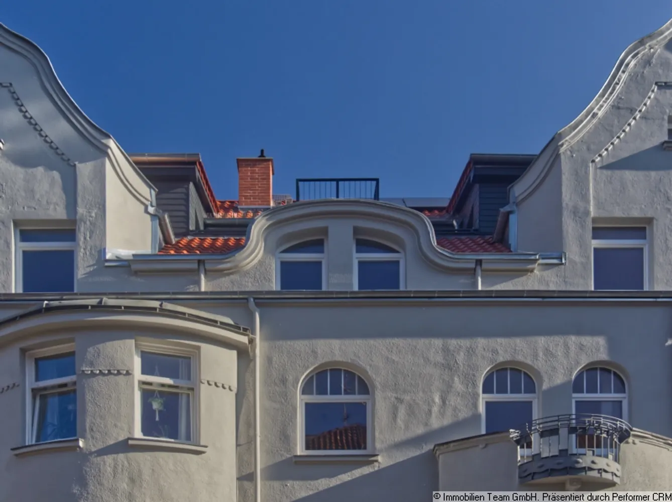 3 Zimmer Wohnung mit 132 m² in Hannover – Bild 1
