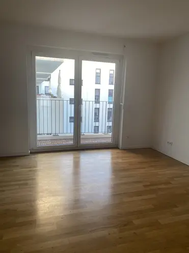 3 Zimmer Wohnung mit 95 m² in Frankfurt am Main – Bild 10