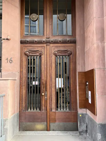 2 Zimmer Wohnung mit 60 m² in Frankfurt am Main – Bild 4