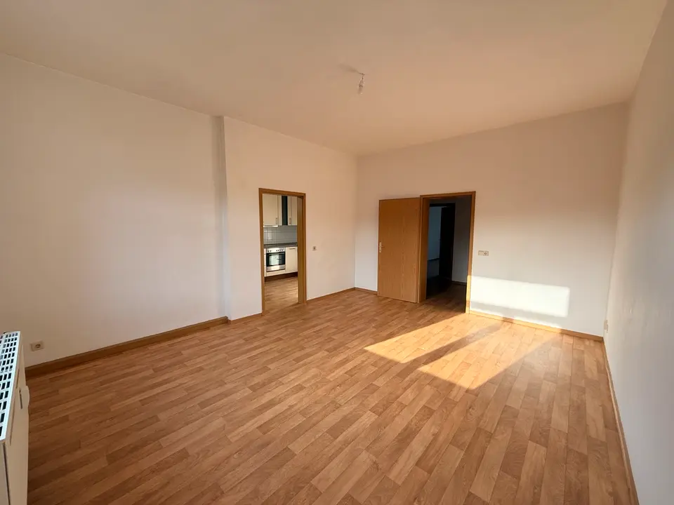 3 Zimmer Wohnung mit 67 m² in Plauen – Bild 1