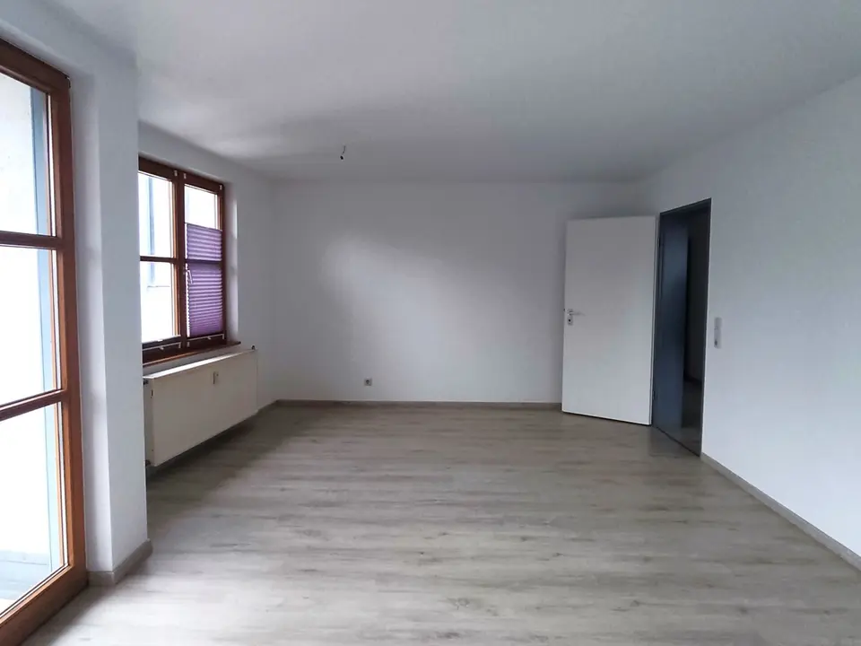 2 Zimmer Wohnung mit 55 m² in Plauen – Bild 3