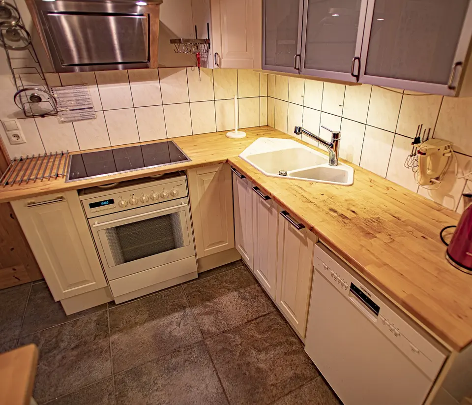 4 Zimmer Wohnung mit 105 m² in Rostock – Bild 4