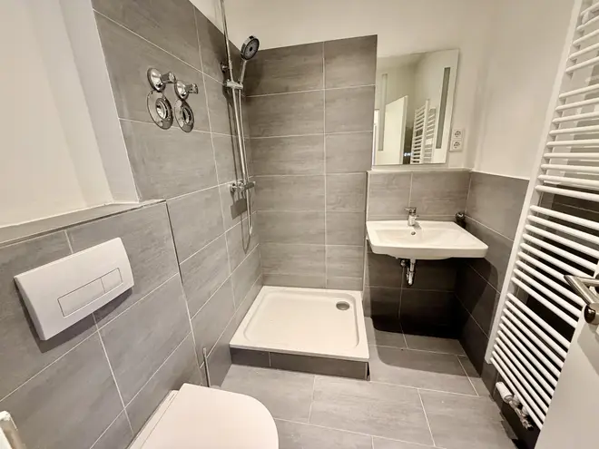 1 Zimmer Wohnung mit 27 m² in Köln – Bild 4