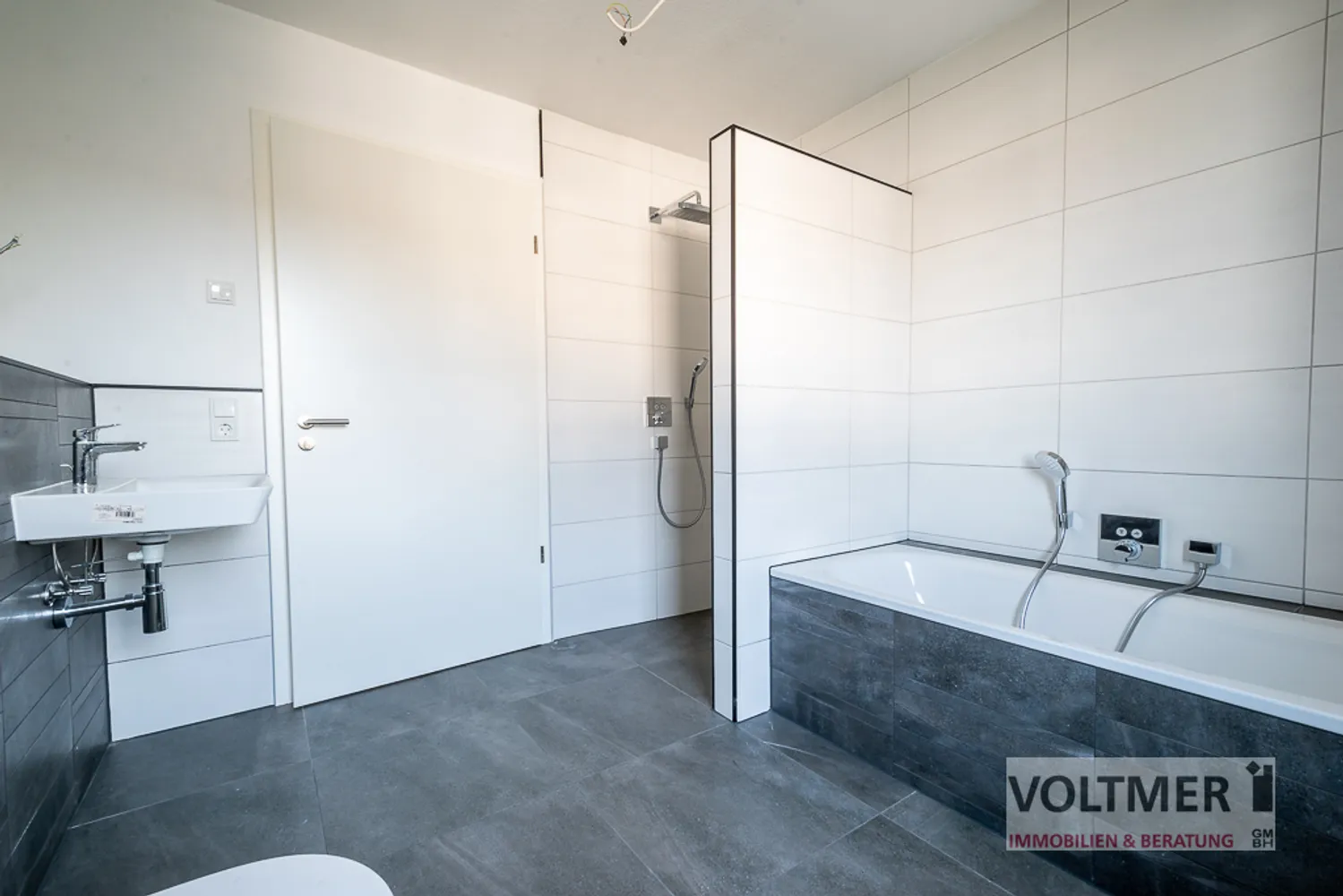 3 Zimmer Wohnung mit 100 m² in Neunkirchen – Bild 5