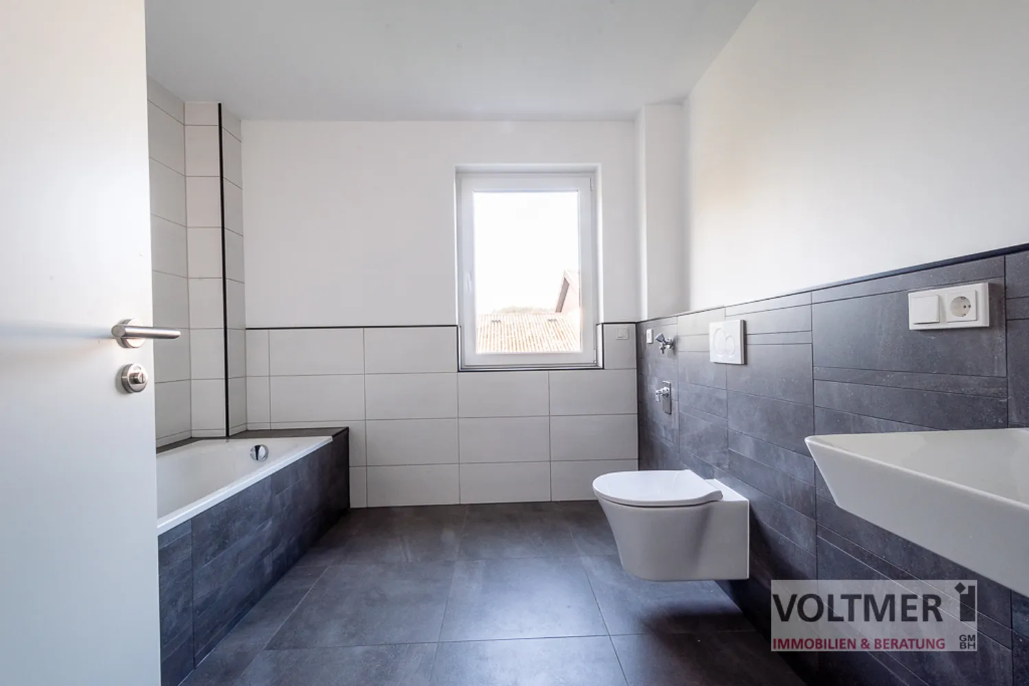 3 Zimmer Wohnung mit 100 m² in Neunkirchen – Bild 6