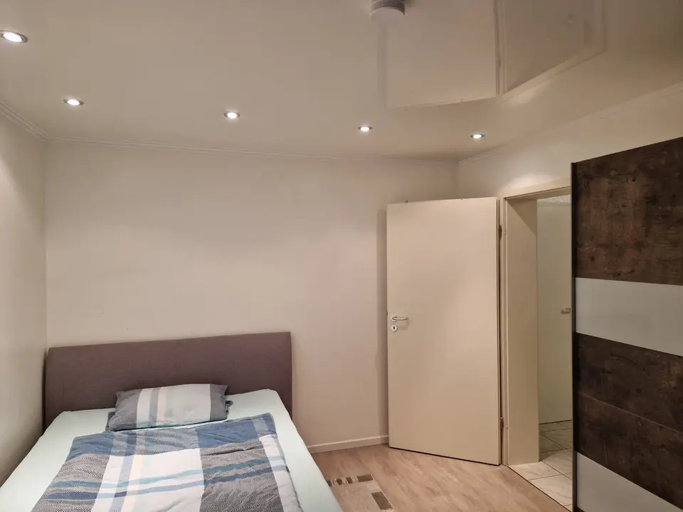 2 Zimmer Wohnung mit 50 m² in Köln – Bild 2