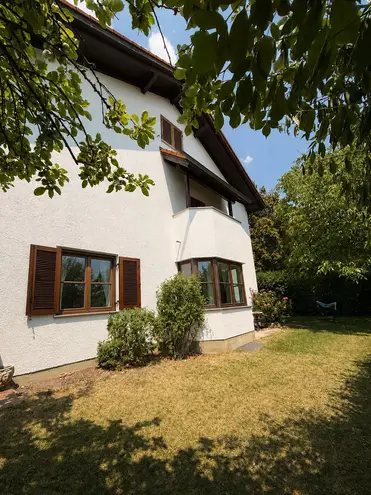 6 Zimmer Haus mit 176 m² in München – Bild 1