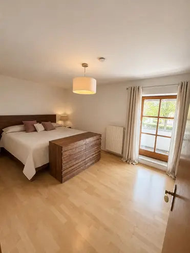 6 Zimmer Haus mit 176 m² in München – Bild 10