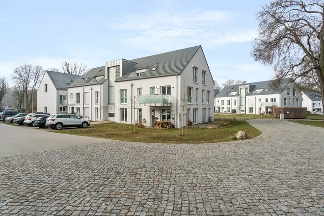 2 Zimmer Wohnung mit 75 m² in Potsdam – Bild 2