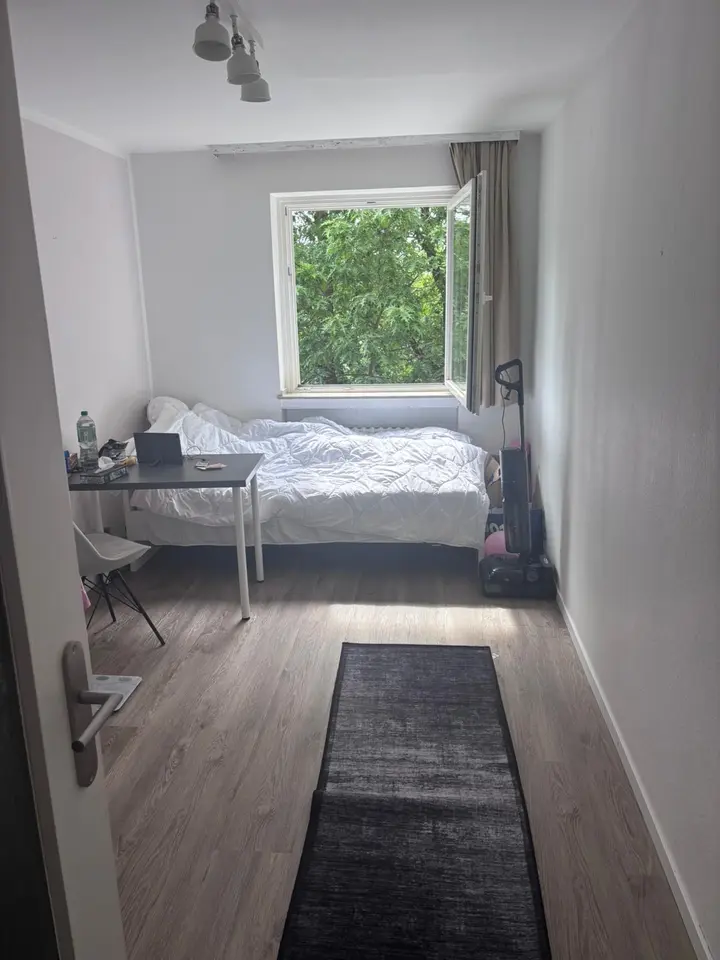 WG-Zimmer mit 20 m² in Oberursel – Bild 2