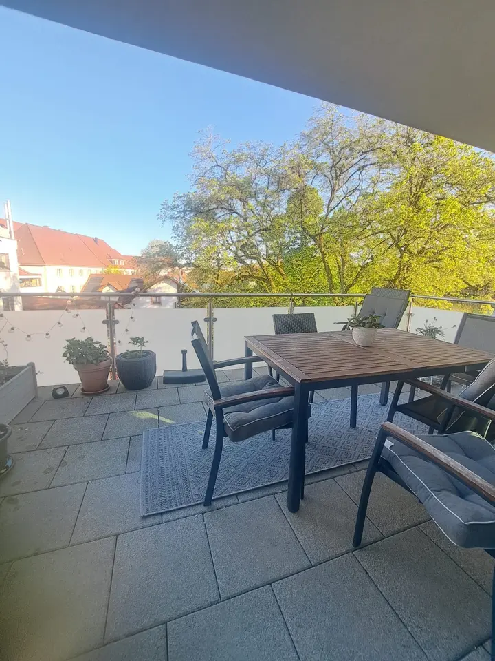 4 Zimmer Wohnung mit 122 m² in Offenburg – Bild 2