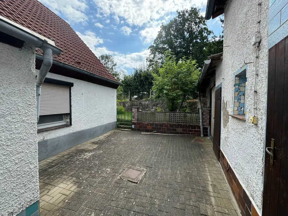 3 Zimmer Haus mit 90 m² in Sangerhausen – Bild 2
