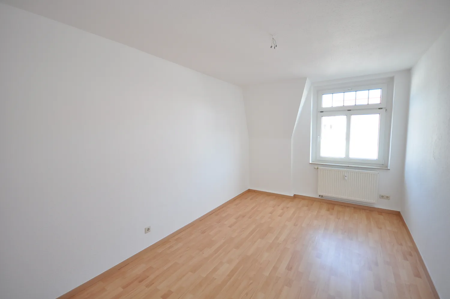 3 Zimmer Wohnung mit 73 m² in Zwickau – Bild 4