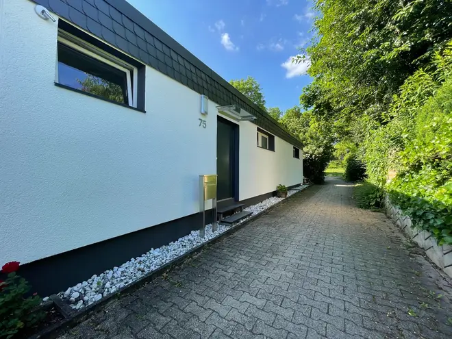 6 Zimmer Haus mit 190 m² in Stuttgart – Bild 2