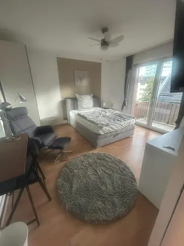 WG-Zimmer in Frankfurt am Main – Bild 1