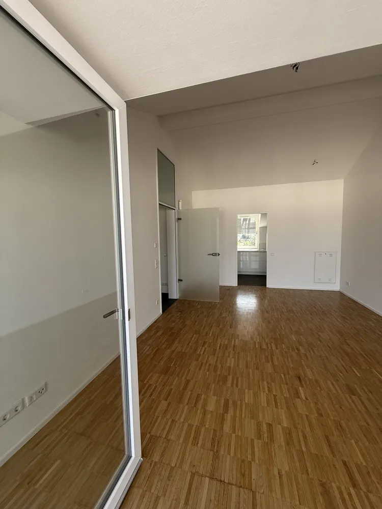 2 Zimmer Wohnung mit 60 m² in Düsseldorf – Bild 3