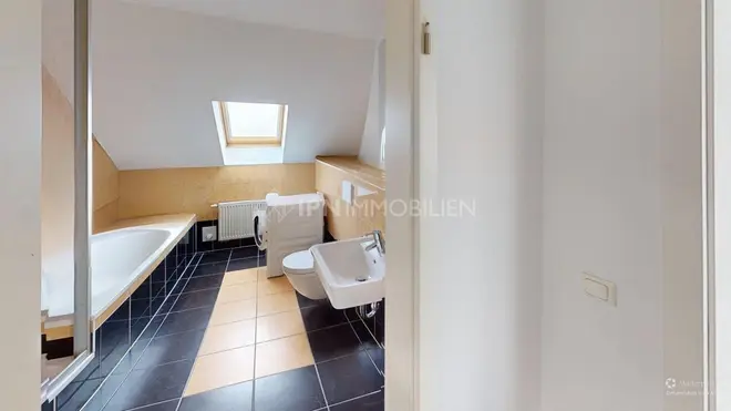 2 Zimmer Wohnung mit 105 m² in Rostock – Bild 10