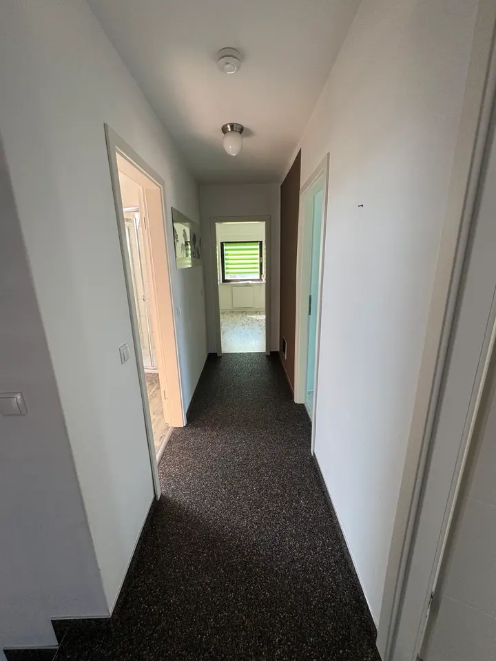 8 Zimmer Wohnung mit 200 m² in Peine – Bild 6