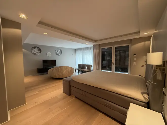 5 Zimmer Wohnung mit 192 m² in Frankfurt am Main – Bild 5