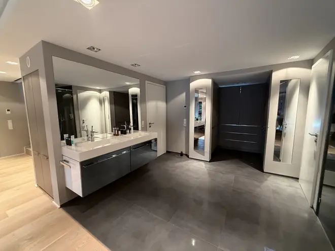 5 Zimmer Wohnung mit 192 m² in Frankfurt am Main – Bild 7