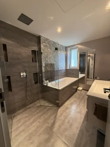 5 Zimmer Wohnung mit 192 m² in Frankfurt am Main – Bild 8