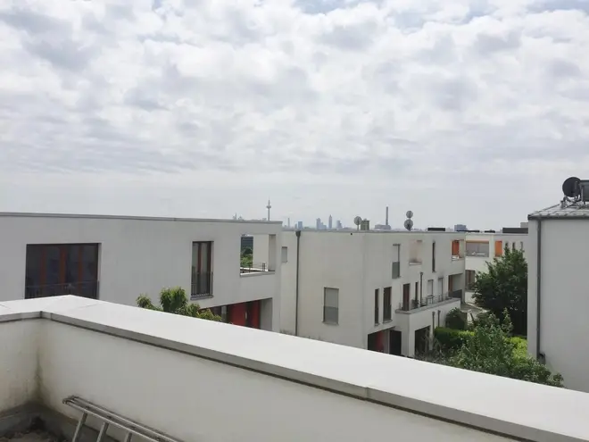 6 Zimmer Haus mit 154 m² in Frankfurt am Main – Bild 2