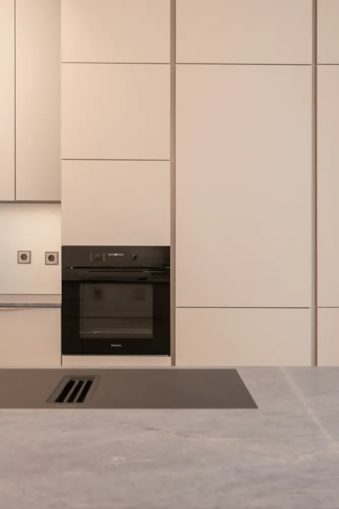 2 Zimmer Wohnung mit 85 m² in Frankfurt am Main – Bild 7