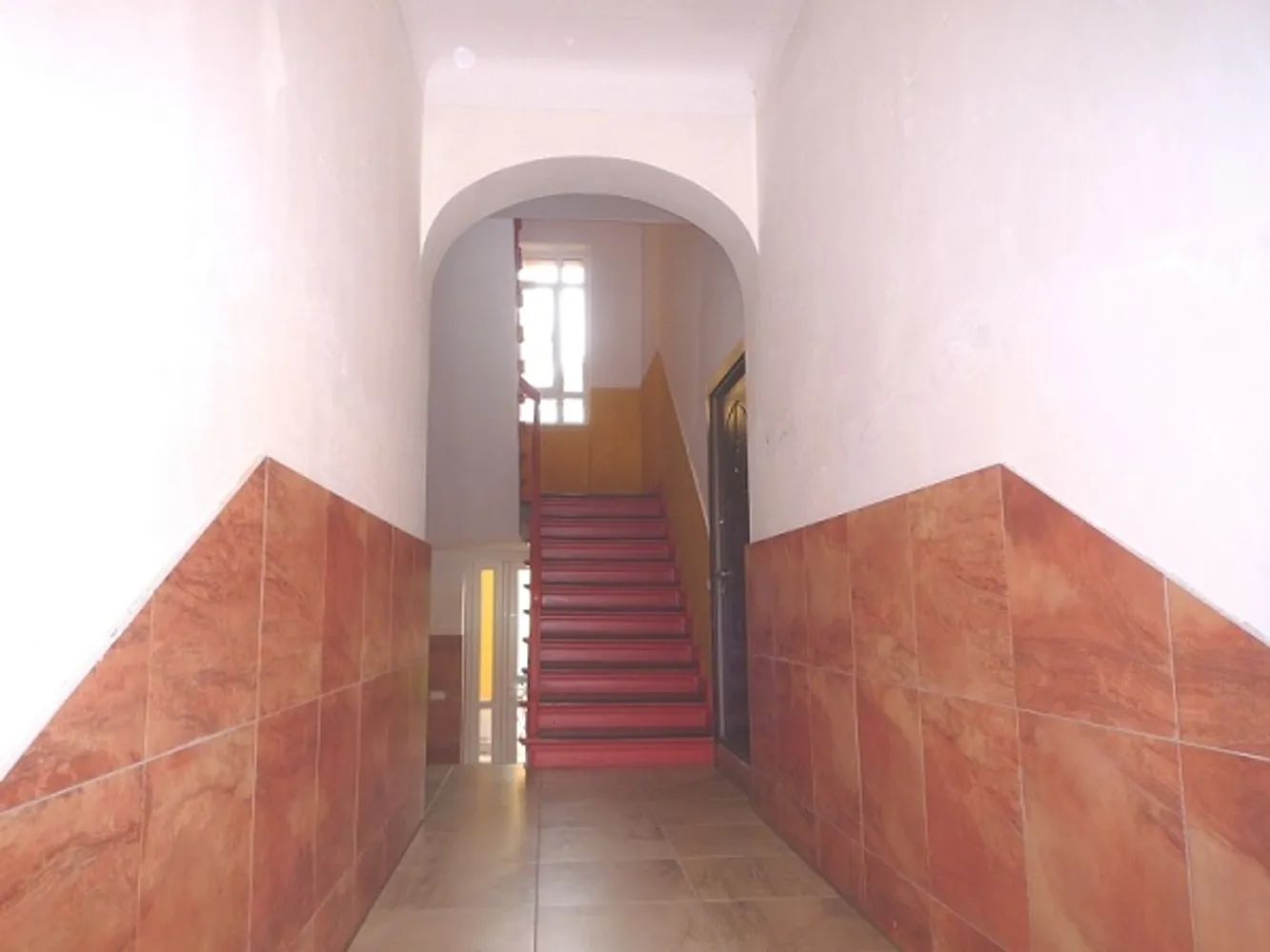 4 Zimmer Wohnung mit 123 m² in Magdeburg – Bild 3