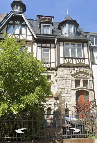 4 Zimmer Wohnung mit 130 m² in Leipzig – Bild 1